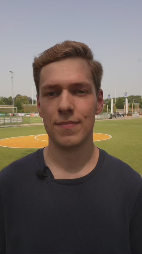 Video: uitleg van SCHOTGAME op een korfbalveld, met de kaarten in de hand